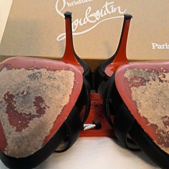 Christian Louboutin, Black Calfskin Leather, Size 38, Red Bottom - Picture 5 of 10